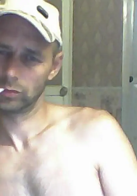 Денис из Павлова, ищу на сайте знакомства на одну ночь