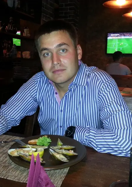 Я Slava, 36, знакомлюсь на одну ночь в Славянске-на-Кубани