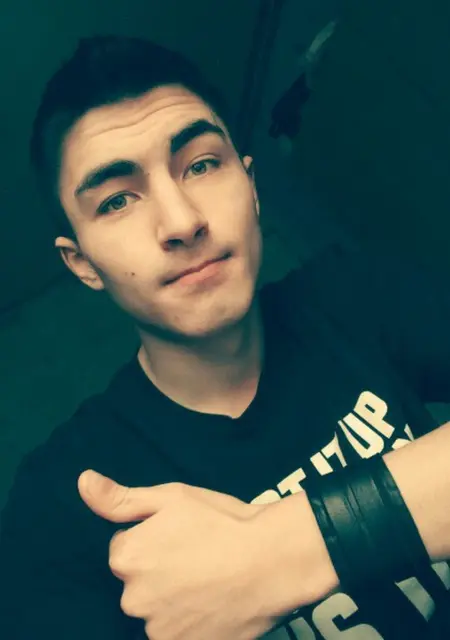 Алексей из Смоленска, ищу на сайте знакомства без обязательств