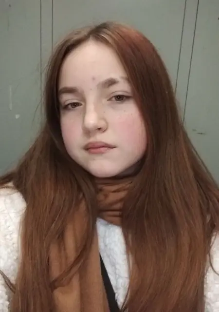 Я Лиза, 26, из Кизляра, ищу знакомства без обязательств