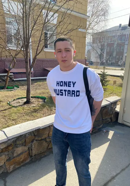 Илья из Гурьевска, ищу на сайте знакомства на одну ночь