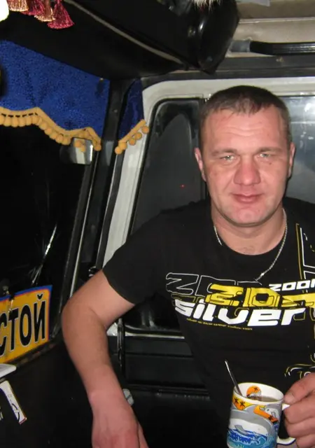 Сергей из Костромы, мне 45, познакомлюсь для вирта