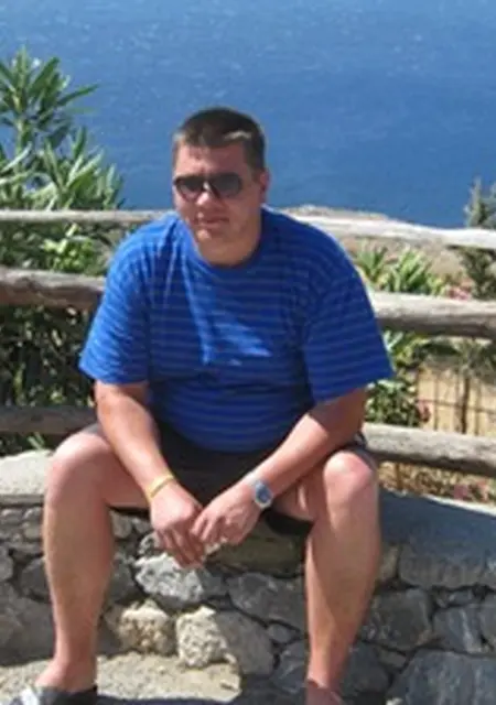 Серж из Братска, мне 50, познакомлюсь на одну ночь