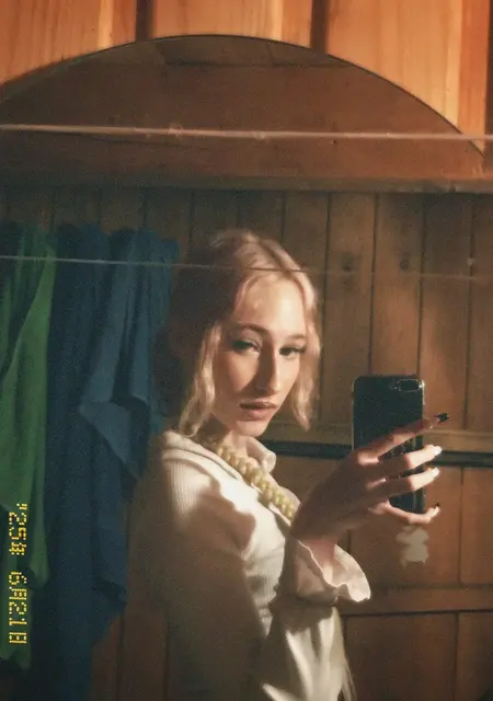 Я Ксения, 19, из Ижевска, ищу знакомство для общения