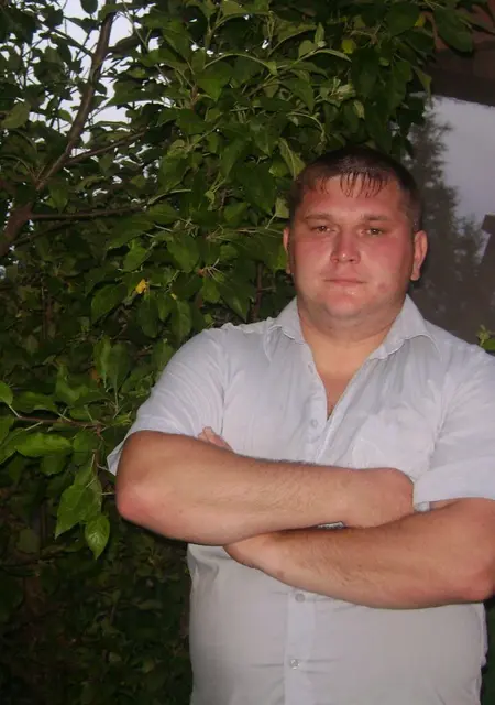 Я Anatoliy, 43, знакомлюсь для дружбы в Костроме