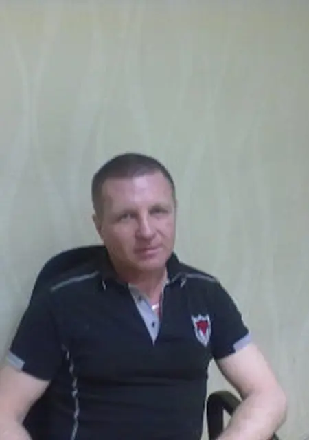 Я Сергей, 59, знакомлюсь на одну ночь в Тольятти