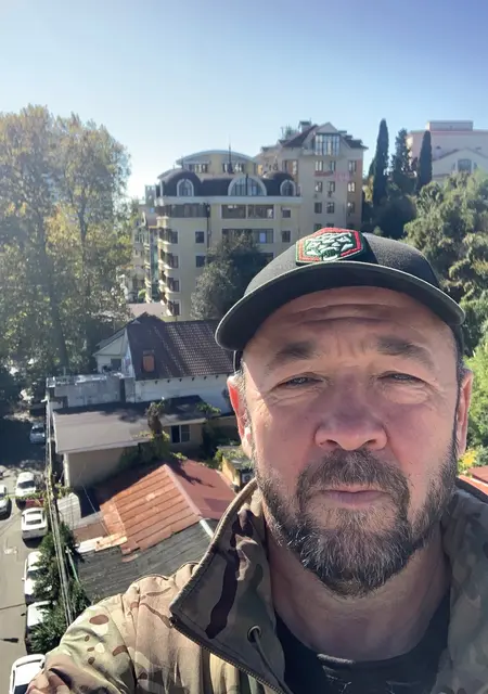 Я Артур, 51, из Сочи, ищу знакомства без обязательств