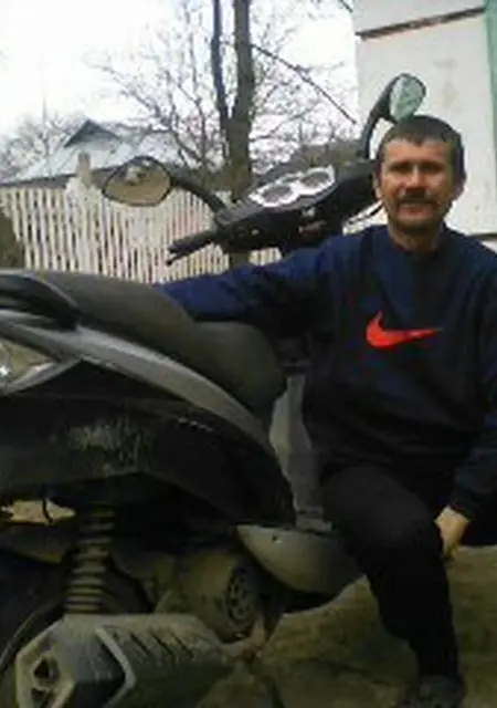 Я Дмитро, 52, из Немирова, ищу знакомства на одну ночь