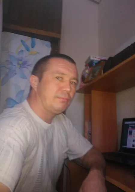 Я Ajrat, 46, знакомлюсь для общения в Надыме