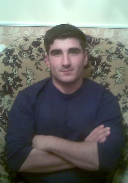 Я Техран, 39, знакомлюсь для общения в Серпухове