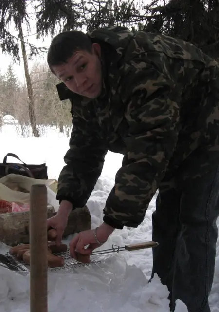 Я Александр, 39, знакомлюсь на одну ночь в Ижевске