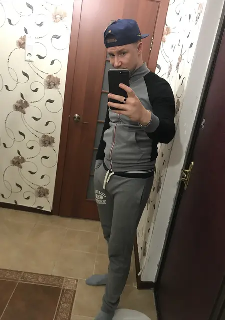 Евгений из Белореченска, ищу на сайте знакомства на одну ночь