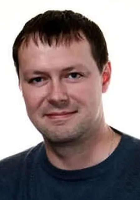 Артем из Солнечногорска, мне 43, познакомлюсь для вирта