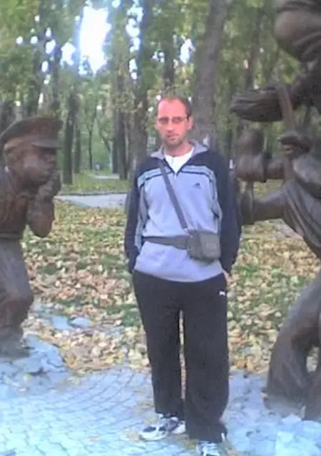 Я Алексей, 49, знакомлюсь без обязательств в Троицке