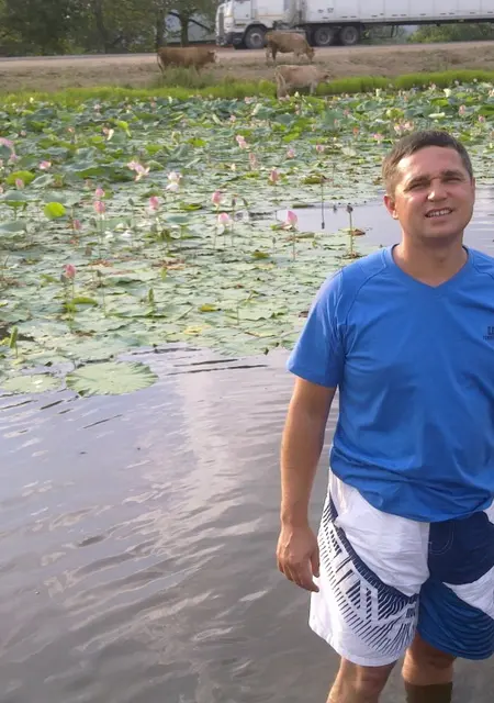 Я Vladimir, 48, из Уссурийска, ищу знакомства без обязательств