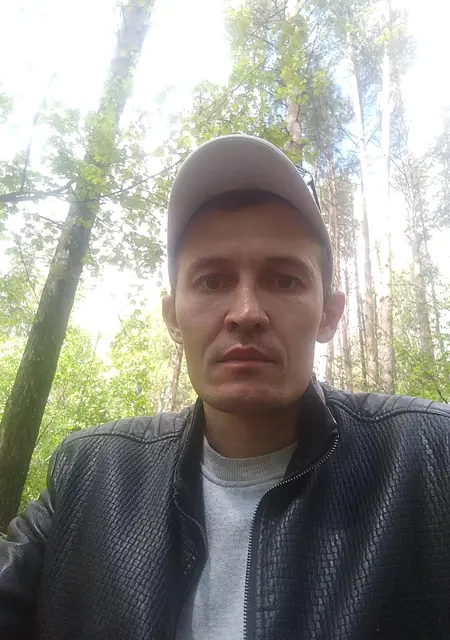 Я Серега, 25, знакомлюсь на одну ночь в Туймазах