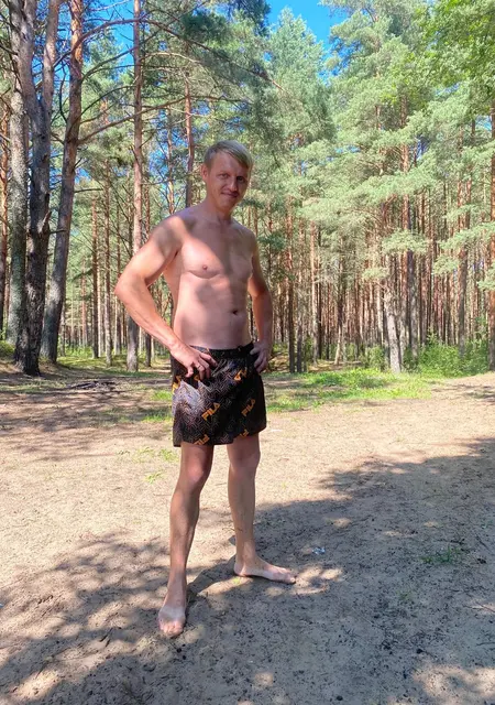 Александр из Пскова, ищу на сайте знакомства без обязательств