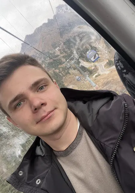 Dani из Первоуральска, мне 25, познакомлюсь на одну ночь