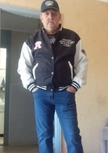 Евгений из Москвы, ищу на сайте знакомства без обязательств