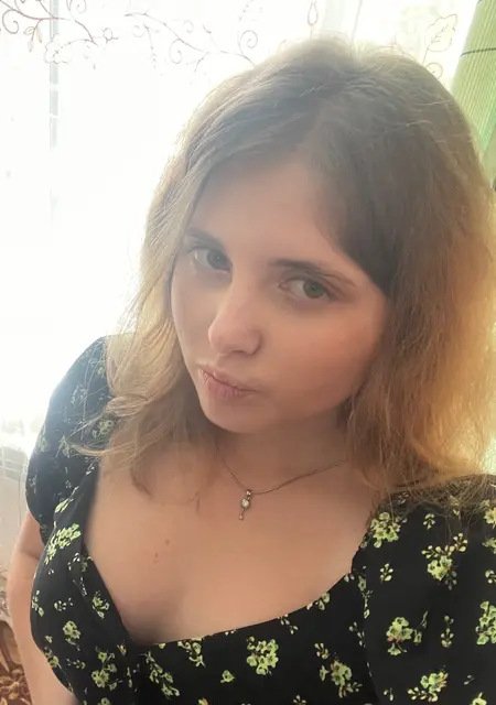 Vika из Перми, мне 19, познакомлюсь на одну ночь