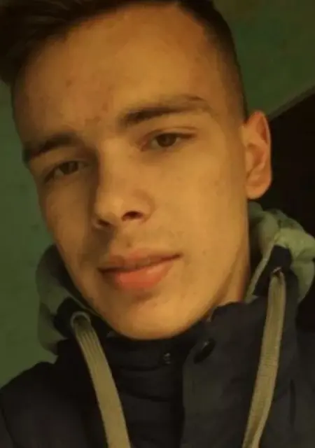 Я Артём, 20, знакомлюсь без обязательств в Армавире