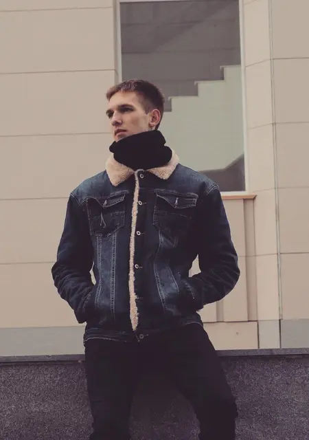 Я Денис, 25, из Комсомольска-на-Амуре, ищу знакомство для приятного времяпровождения