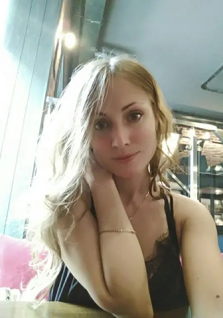 Алина з Дружківка, шукаю на сайті дружбу