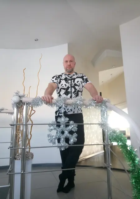 Андрей из Сергиева Посада, ищу на сайте знакомства без обязательств