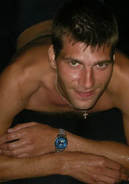 Денис из Новороссийска, мне 41, познакомлюсь без обязательств