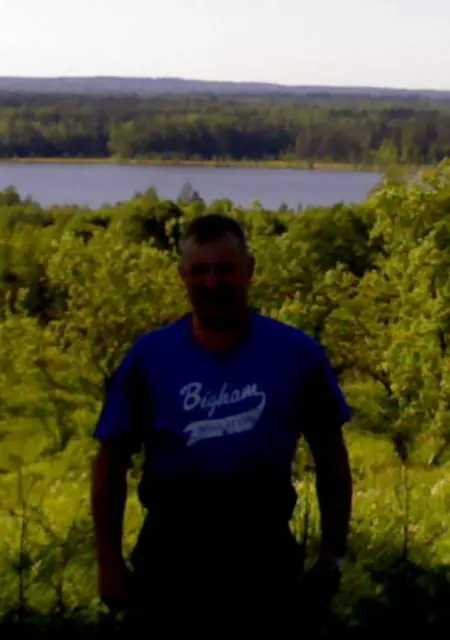 Я Виктор, 68, знакомлюсь без обязательств в Великом Новгороде