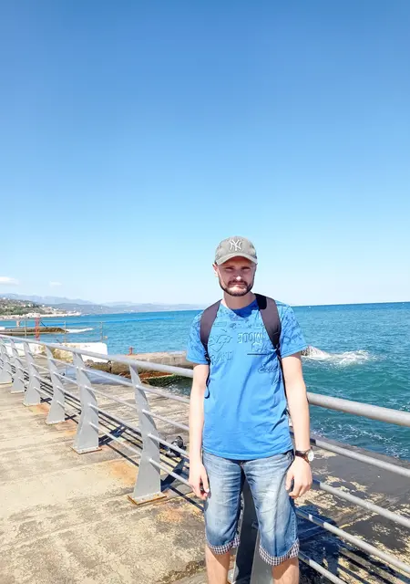 Никита из Ялты, мне 28, познакомлюсь для постоянных отношений