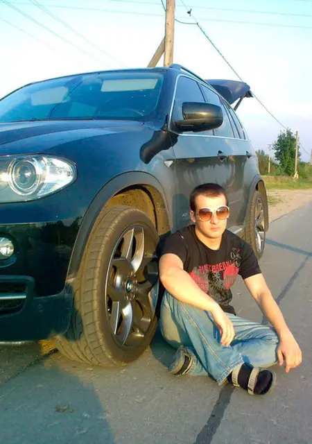 Я Андрей, 43, из Красноярска, ищу знакомства без обязательств