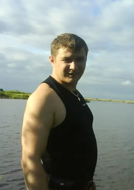 Владимир из Набережных Челнов, мне 46, познакомлюсь на одну ночь