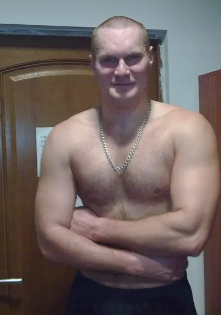 Виктор из Мариуполя, ищу на сайте дружбу