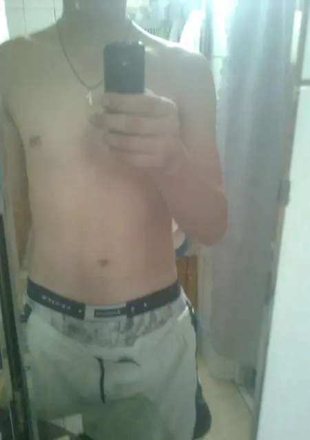 Виталий из Ставрополя, ищу на сайте знакомства на одну ночь