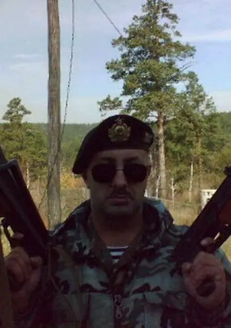 Демон из Иркутска, мне 53, познакомлюсь на одну ночь