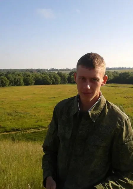 Я Санек, 34, из Тамбова, ищу знакомство для общения