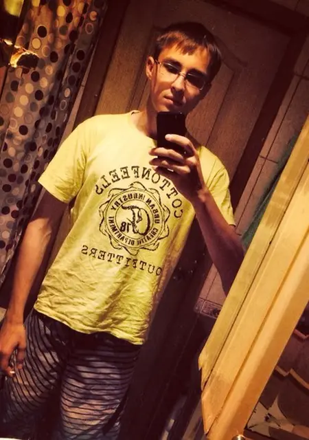 Я Владслав, 30, из Геленджика, ищу знакомства на одну ночь