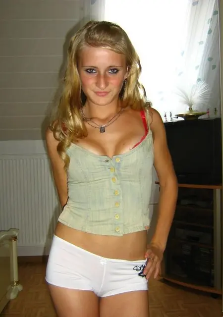 Катя из Набережных Челнов, мне 18, познакомлюсь для вирта