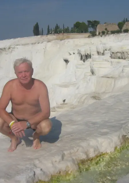 Leonid из Подольска, мне 63, познакомлюсь на одну ночь