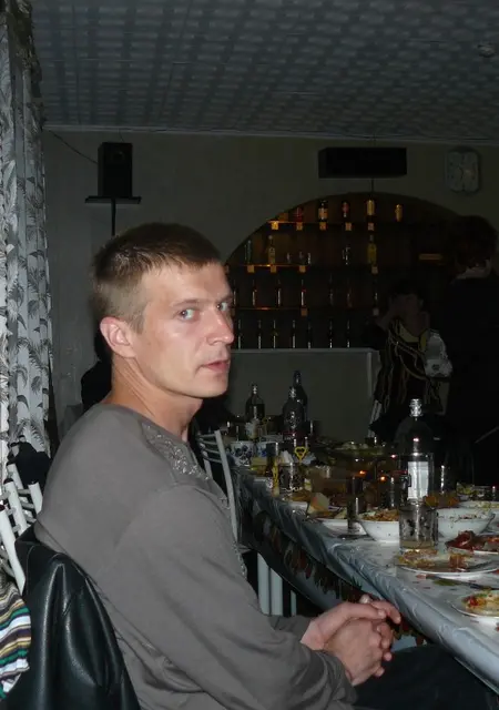 Я Evgenii, 47, из Облучья, ищу знакомства без обязательств