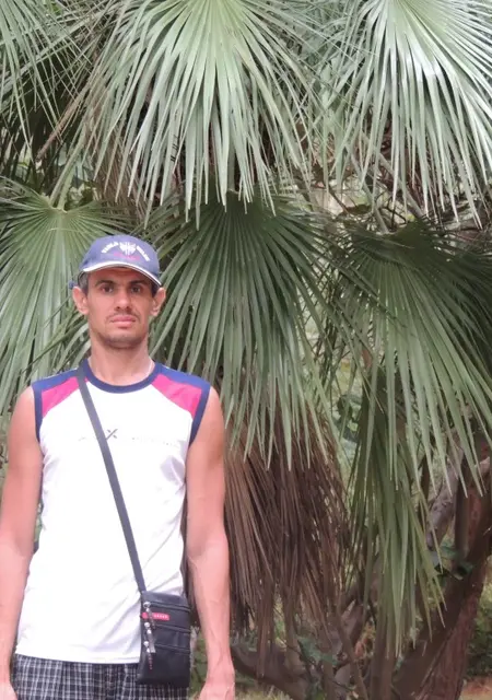 Юрий из Азова, ищу на сайте постоянные отношения