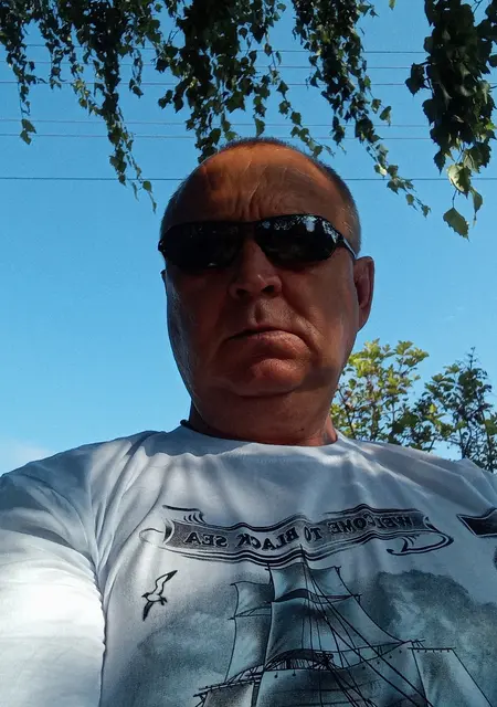 Михаил из Краснодара, мне 60, познакомлюсь без обязательств