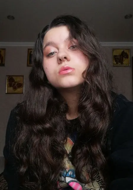 Елизавета из Москвы, мне 20, познакомлюсь для вирта