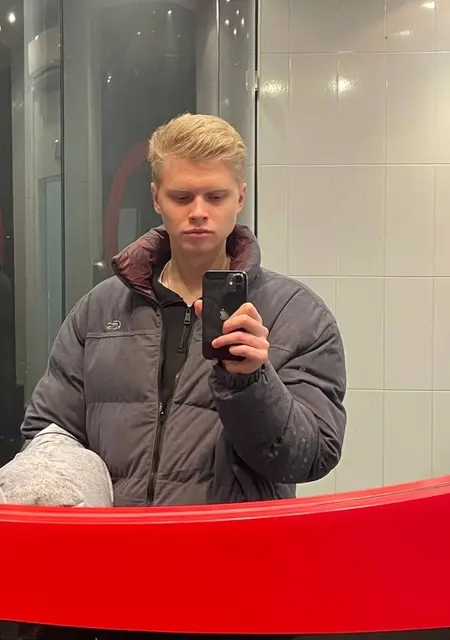 Алексей из Воронежа, ищу на сайте знакомства без обязательств