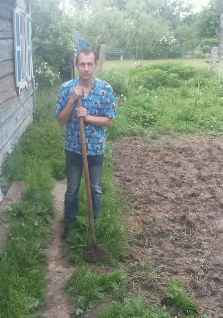 Alexandr из Марьиной Горки, мне 53, познакомлюсь на одну ночь