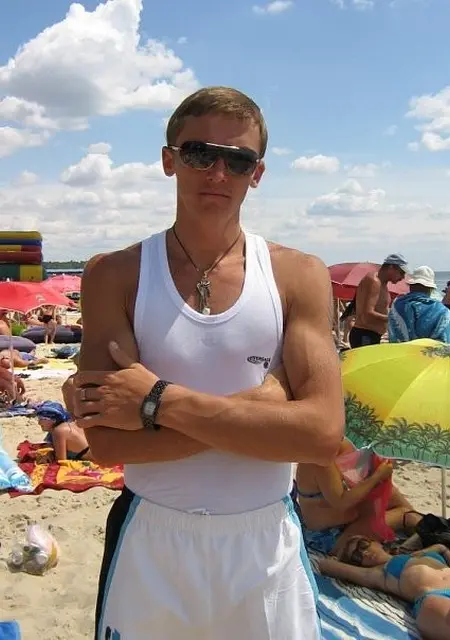 Я Иван, 41, знакомлюсь без обязательств в Изюме