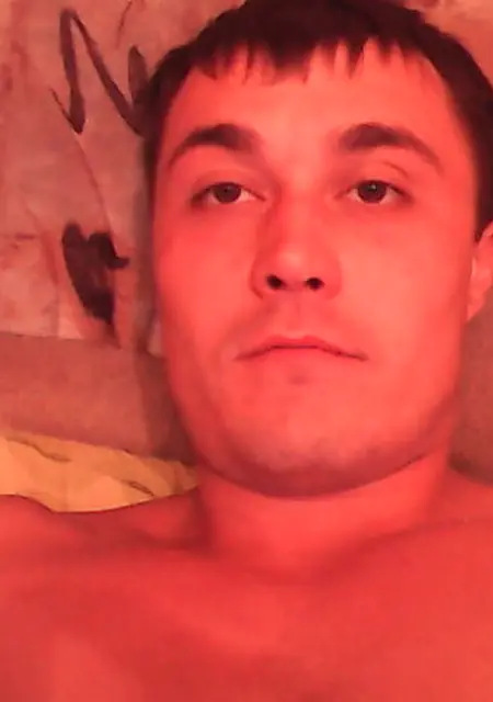 Я Александр, 38, из Бердска, ищу знакомства без обязательств