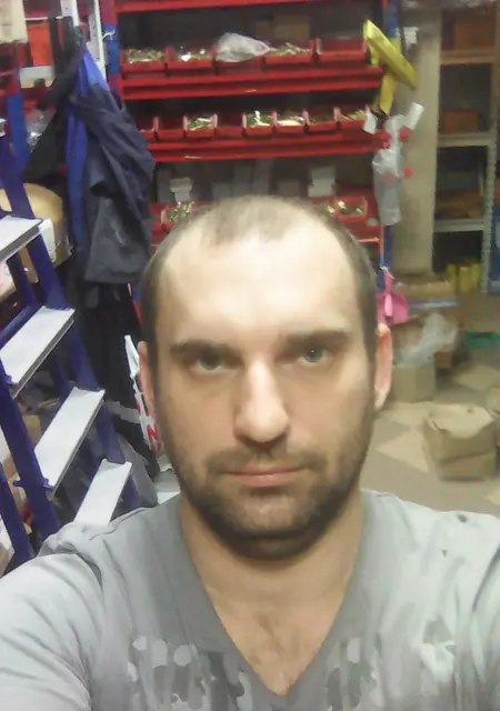 Я Кирилл, 40, из Нового Уренгоя, ищу знакомство для дружбы