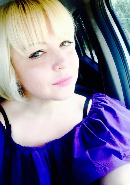 Елена из Иванова, мне 48, познакомлюсь без обязательств